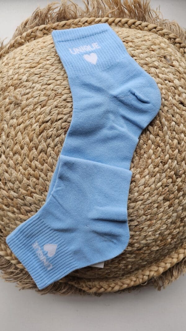 Chaussettes Unique bleu – Image 2