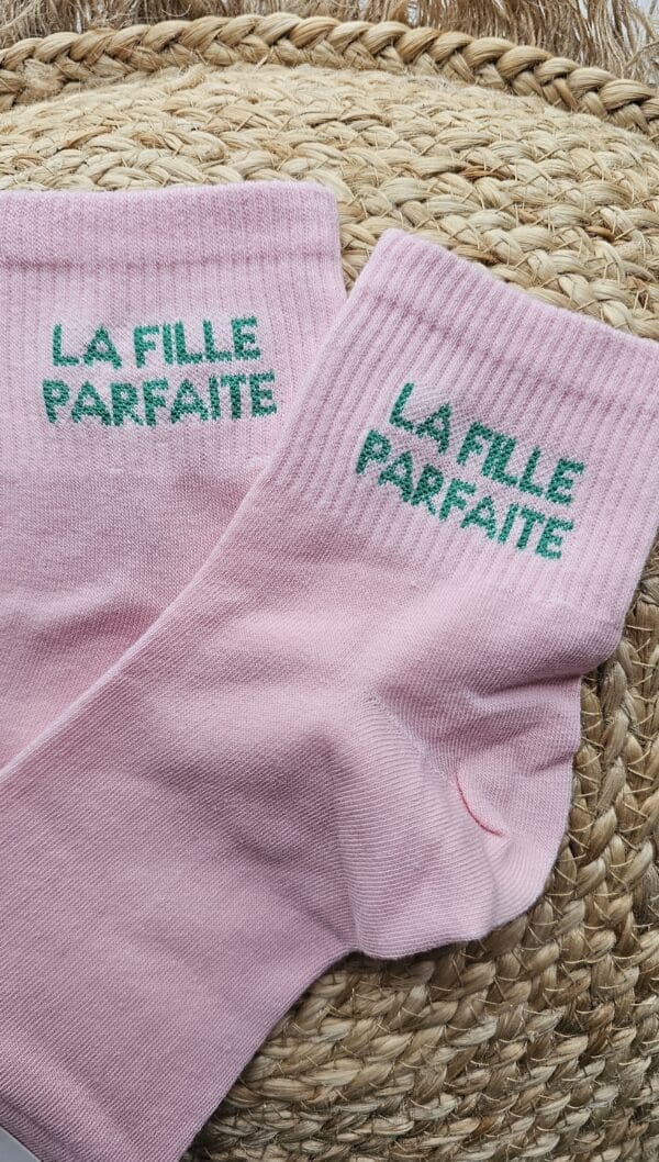 Chaussettes la fille parfaite rose